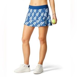 Women’s Size Medium TASC Performance, Tennis Skort Blue Floral Skirt Bamboo
